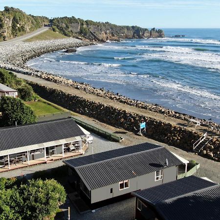 Punakaiki Beachfront Motels מראה חיצוני תמונה