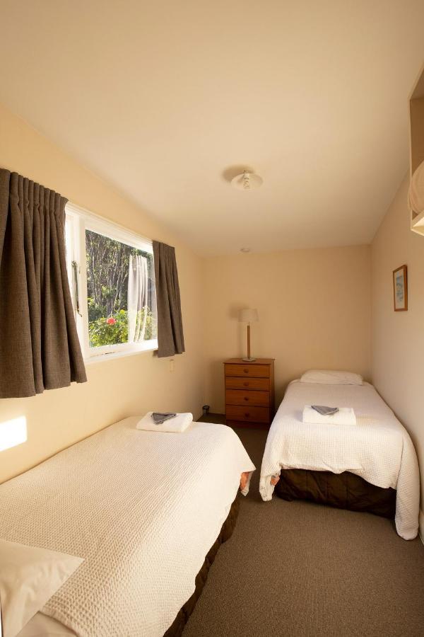 Punakaiki Beachfront Motels מראה חיצוני תמונה