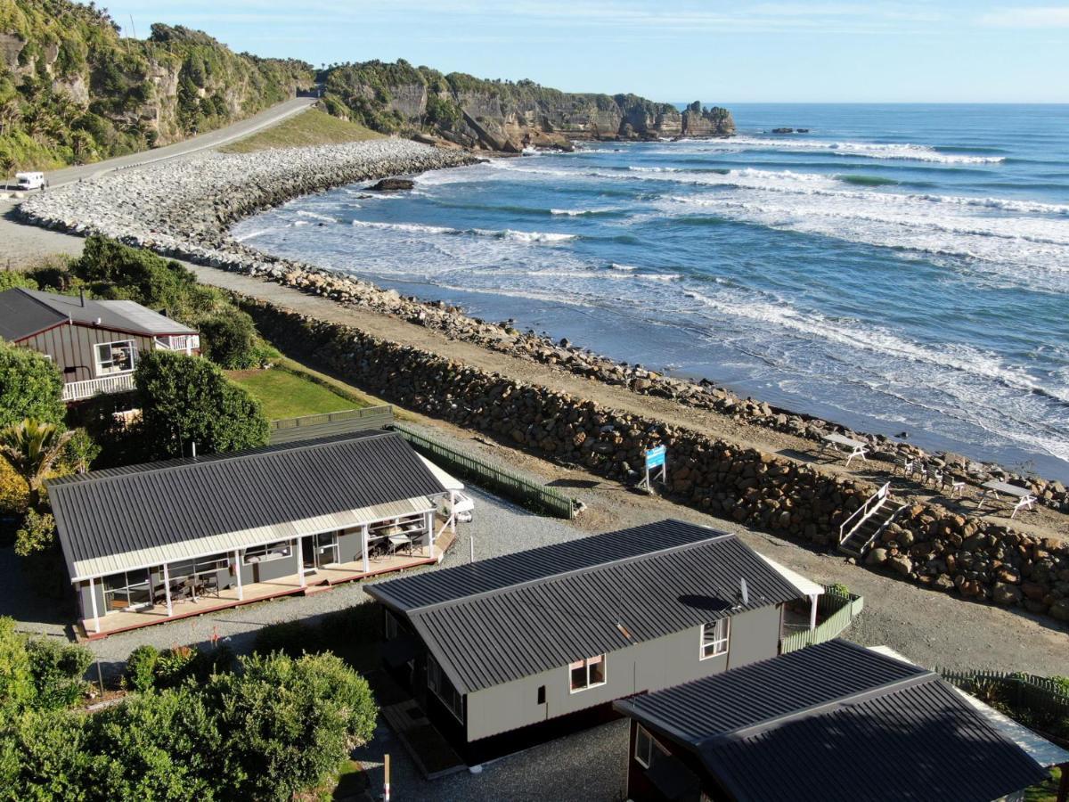 Punakaiki Beachfront Motels מראה חיצוני תמונה