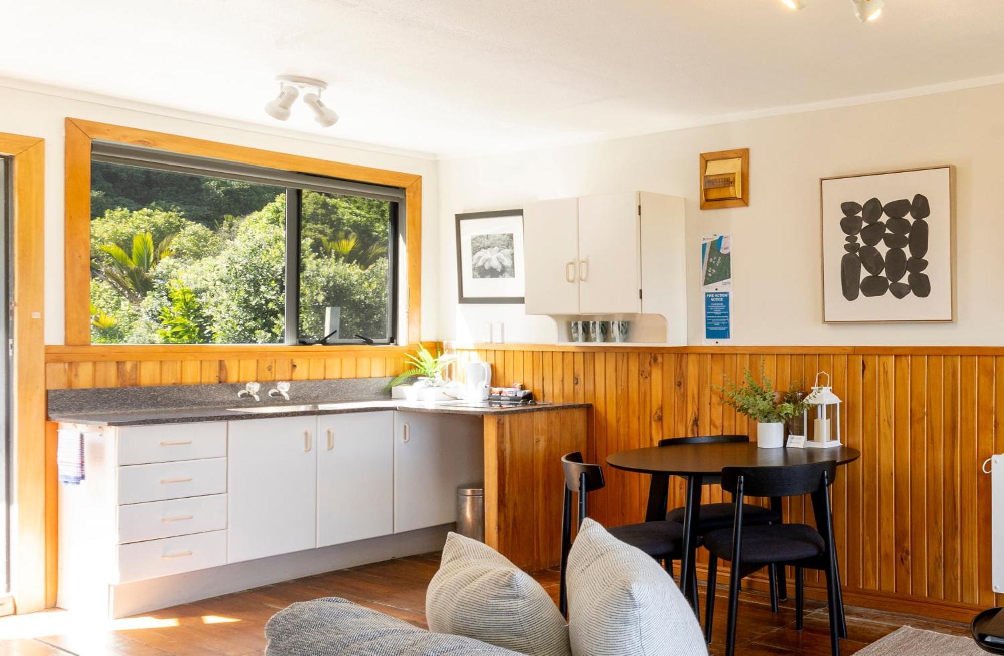 Punakaiki Beachfront Motels מראה חיצוני תמונה